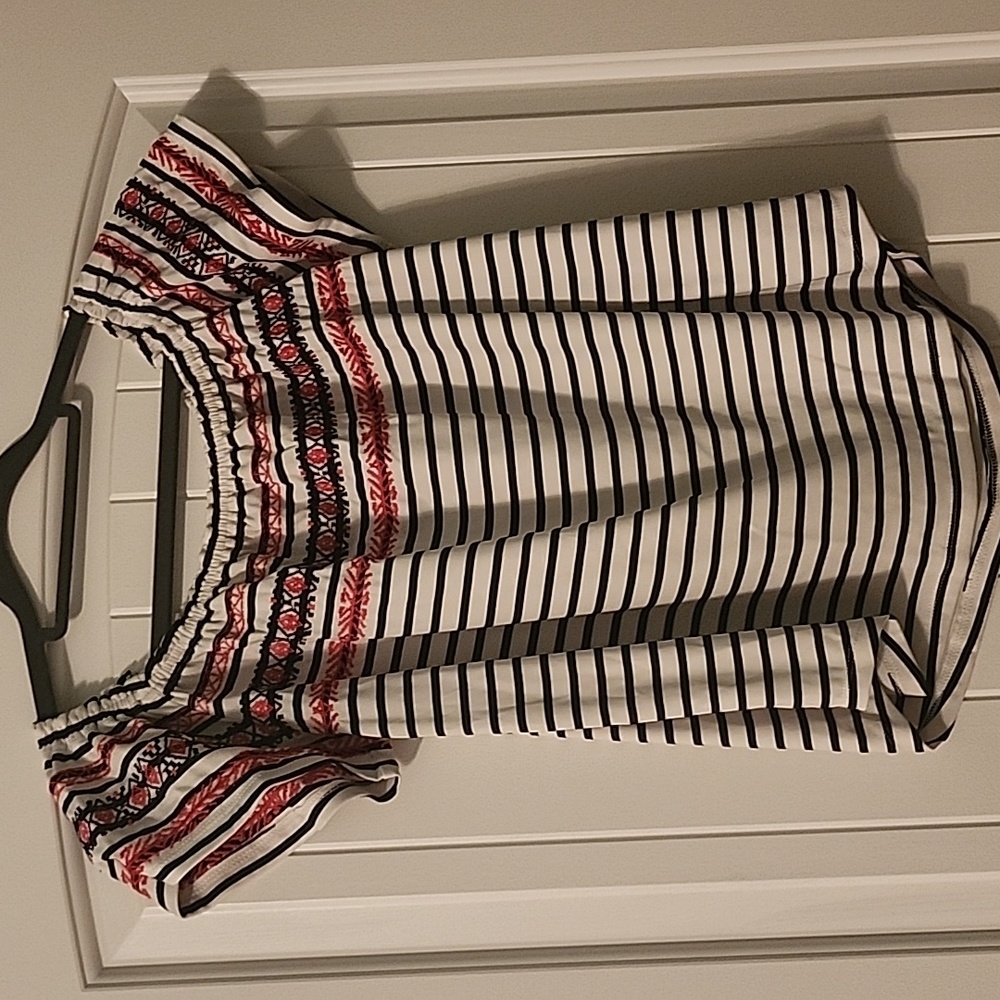 Shirt sleeve t shirt